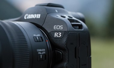 Canon va arrêter les appareils photo reflex...